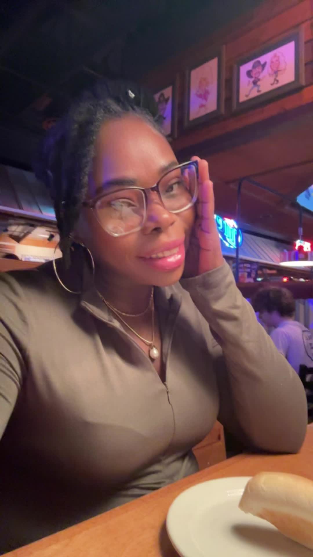 @The unfiltered Mimi’s podcast