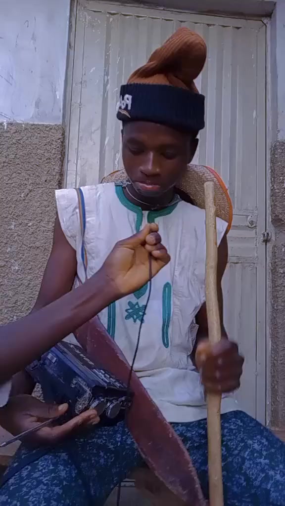 @ANAS_FRESH