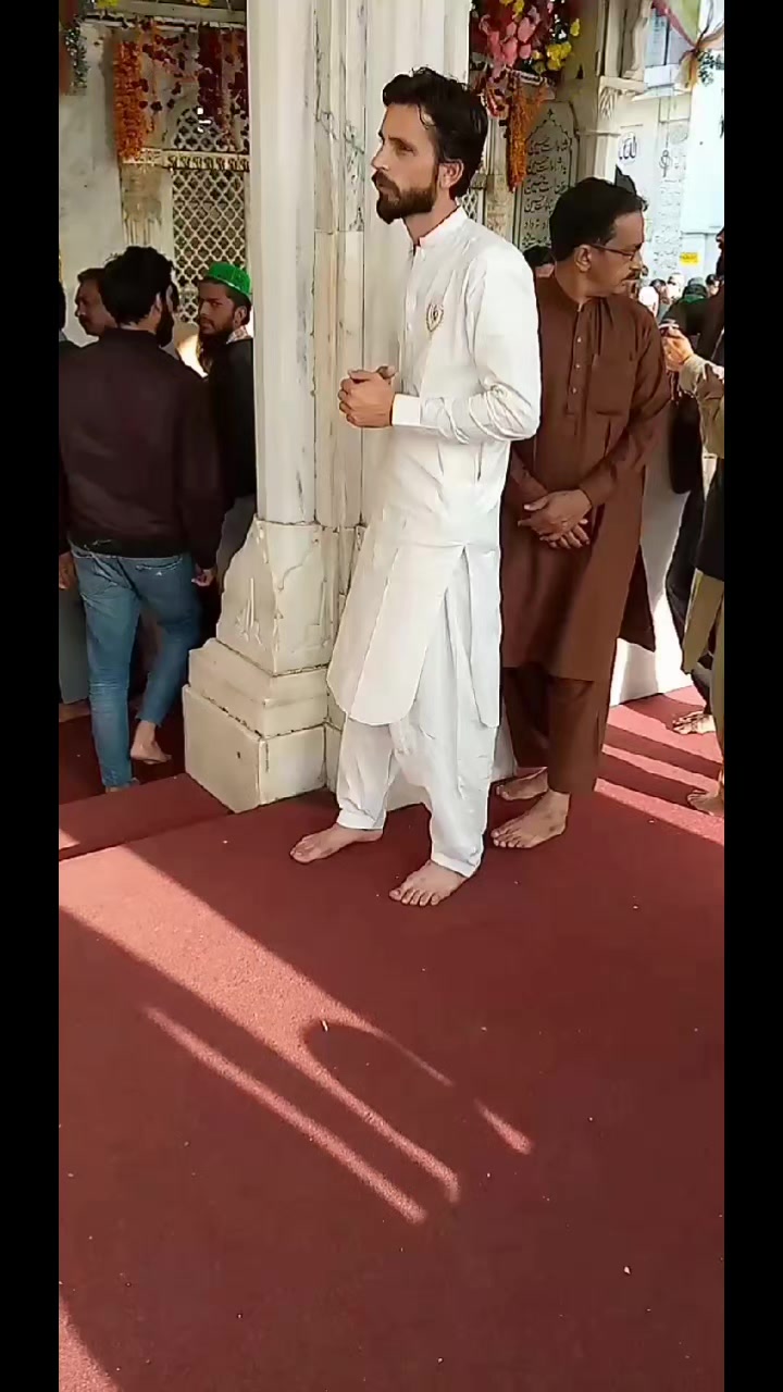 @Safi khan Nyazee223 (اشرف خیل)