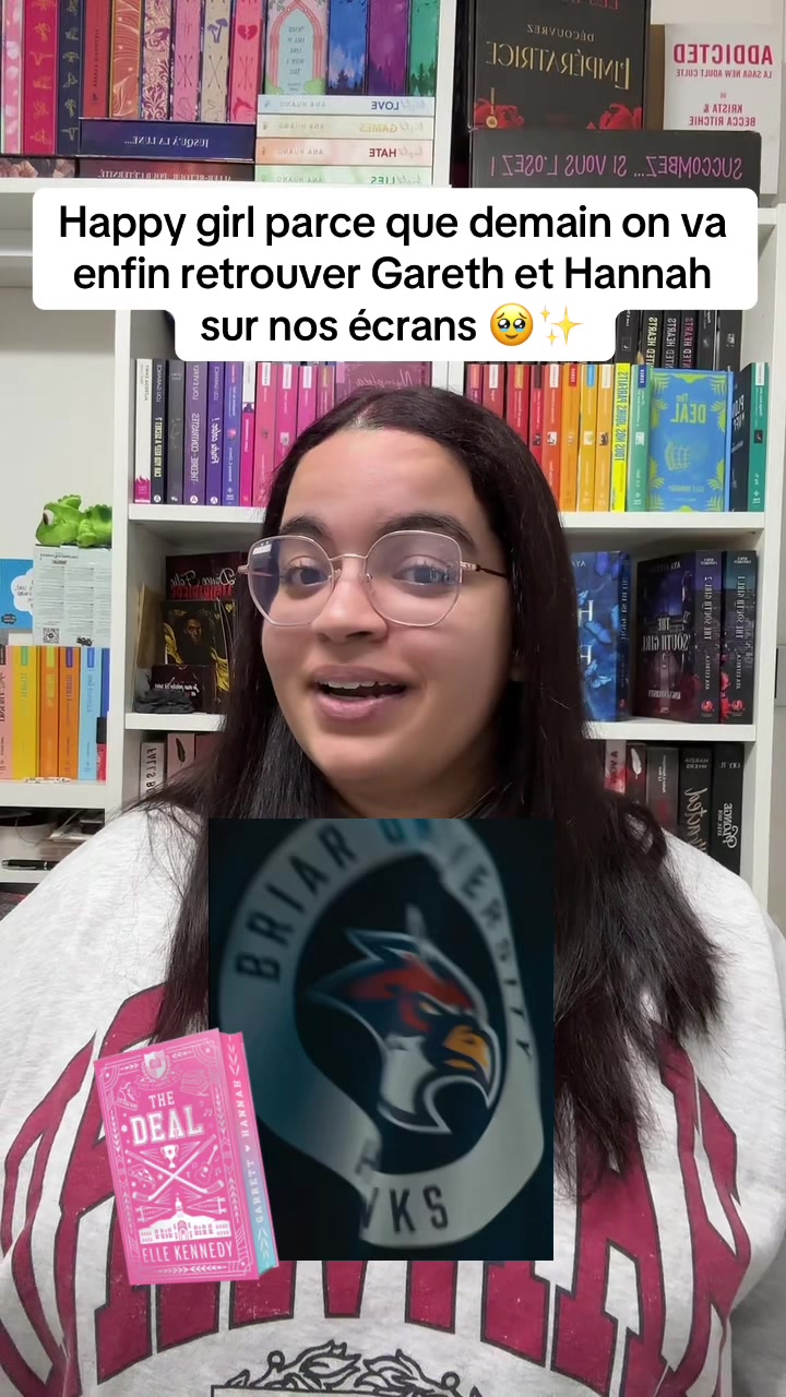 @tothe.moonandbook
