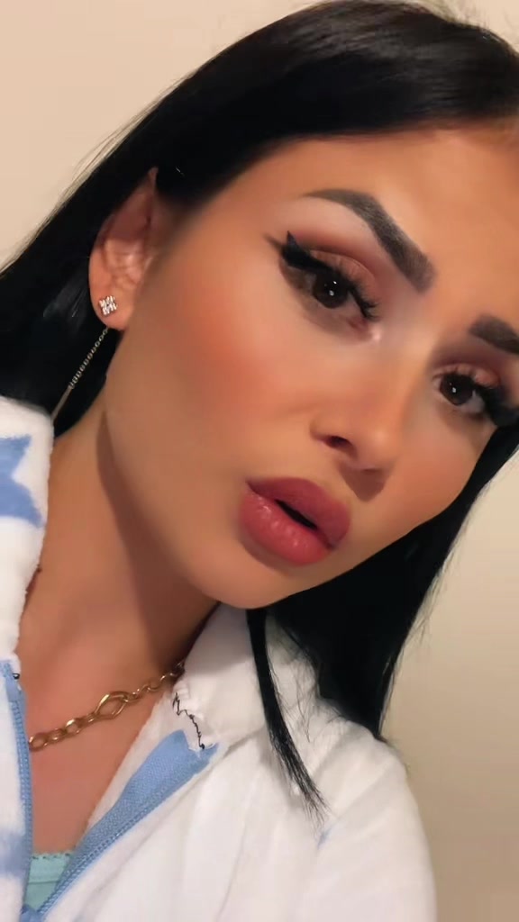 @EmiliaZ🖤