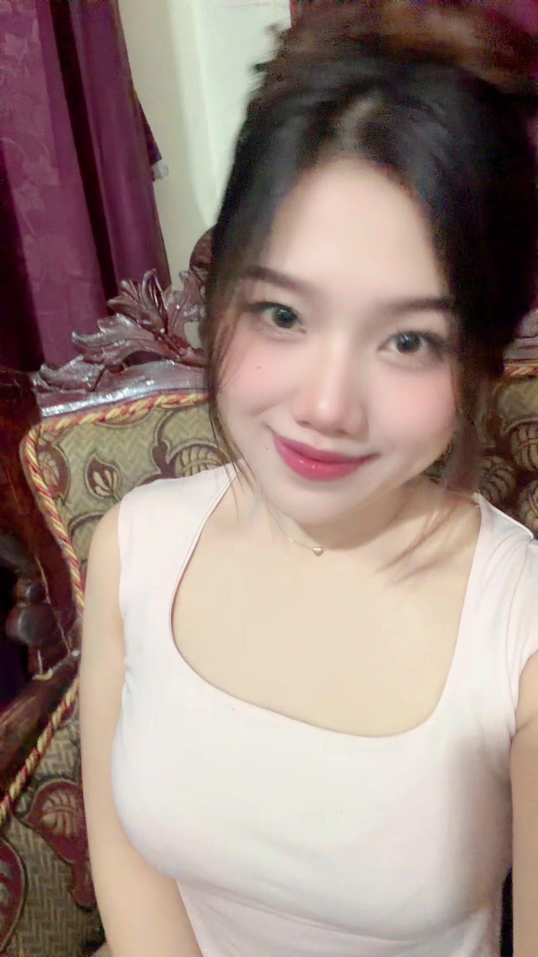 @Nella
