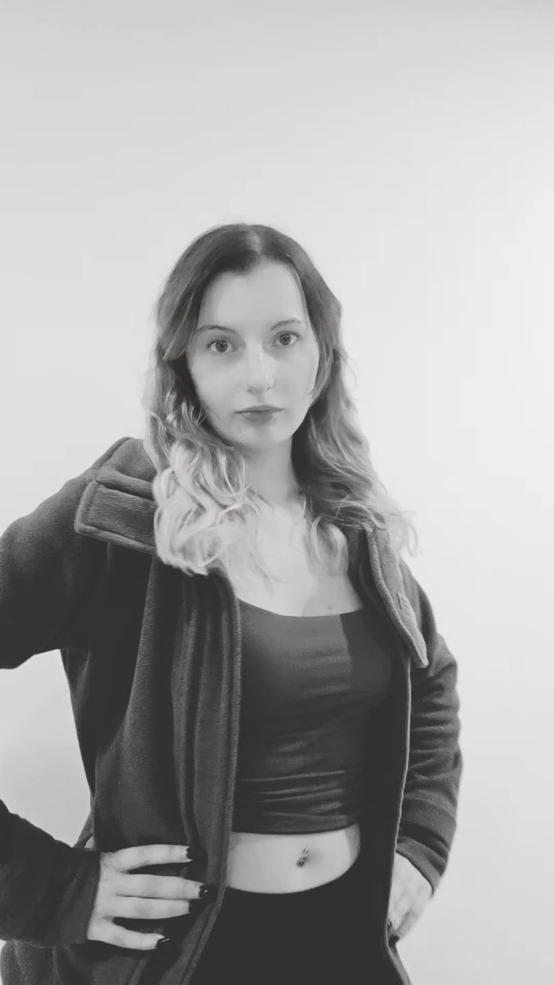 @hello_Sarah
