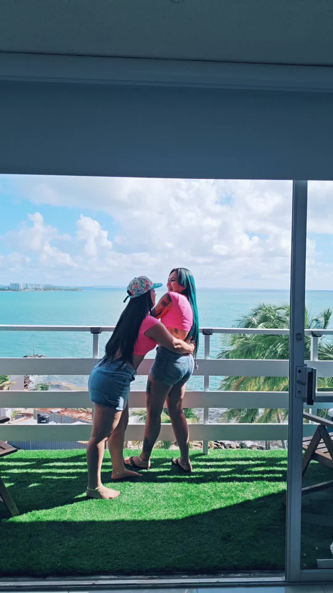 @Roxy🤩