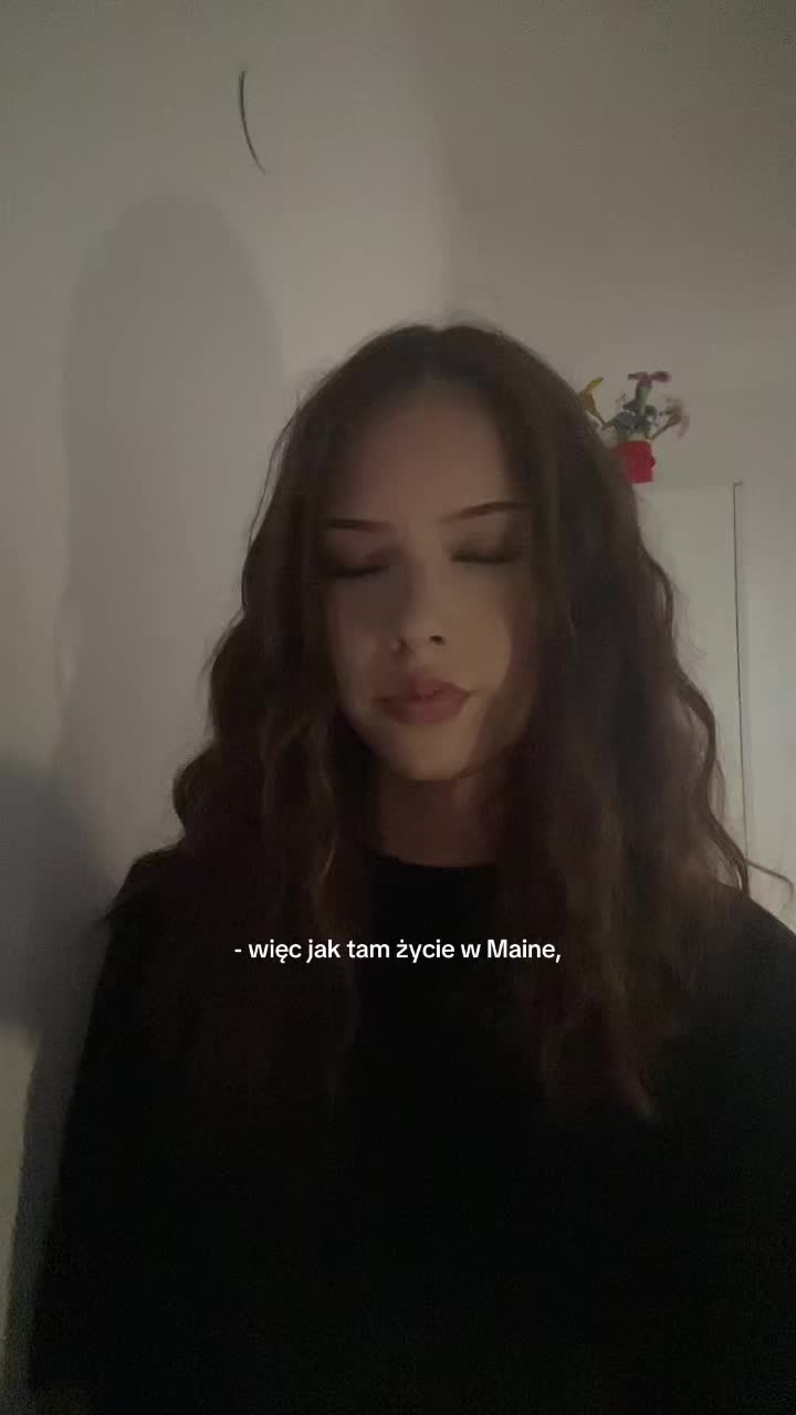 @𝐚𝐧𝐢𝐚˚₊✩‧₊