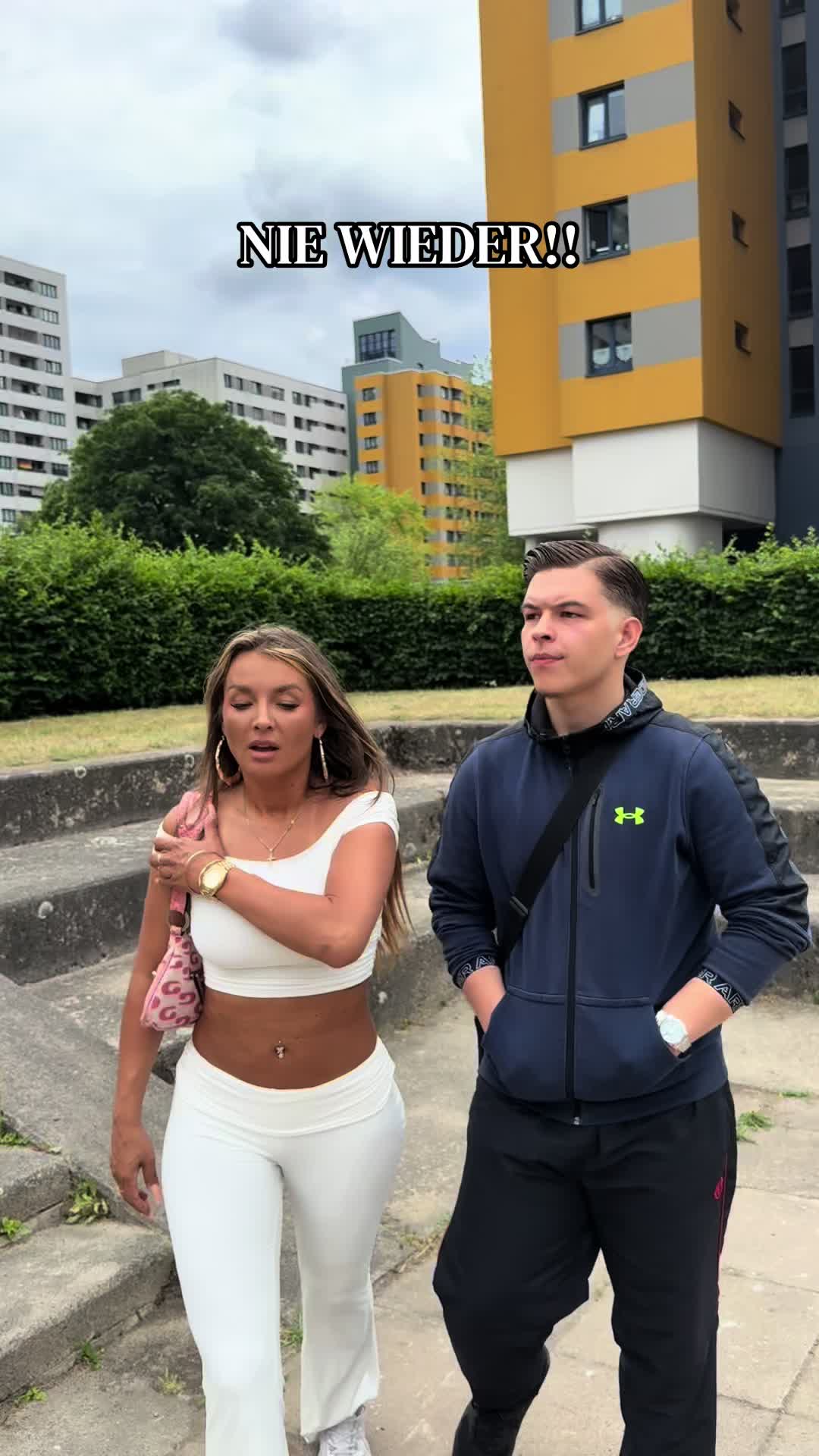 @deno.0300