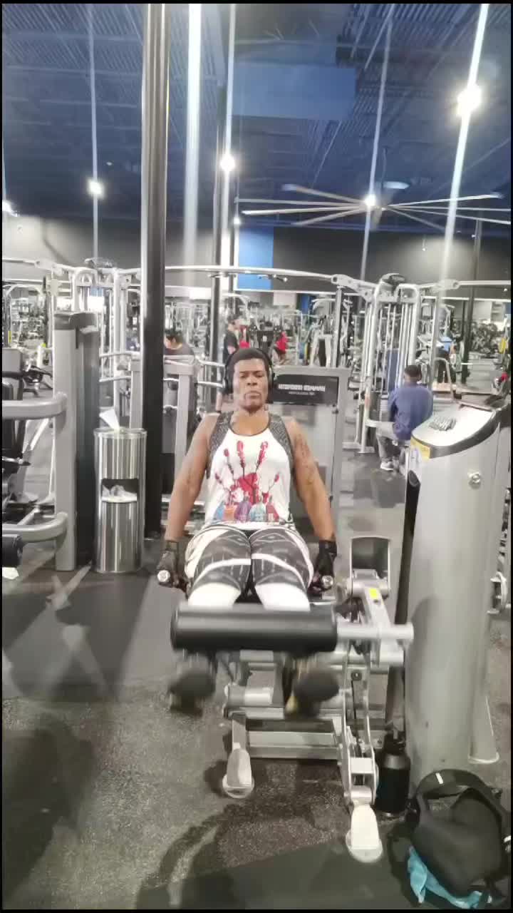@locaknoni