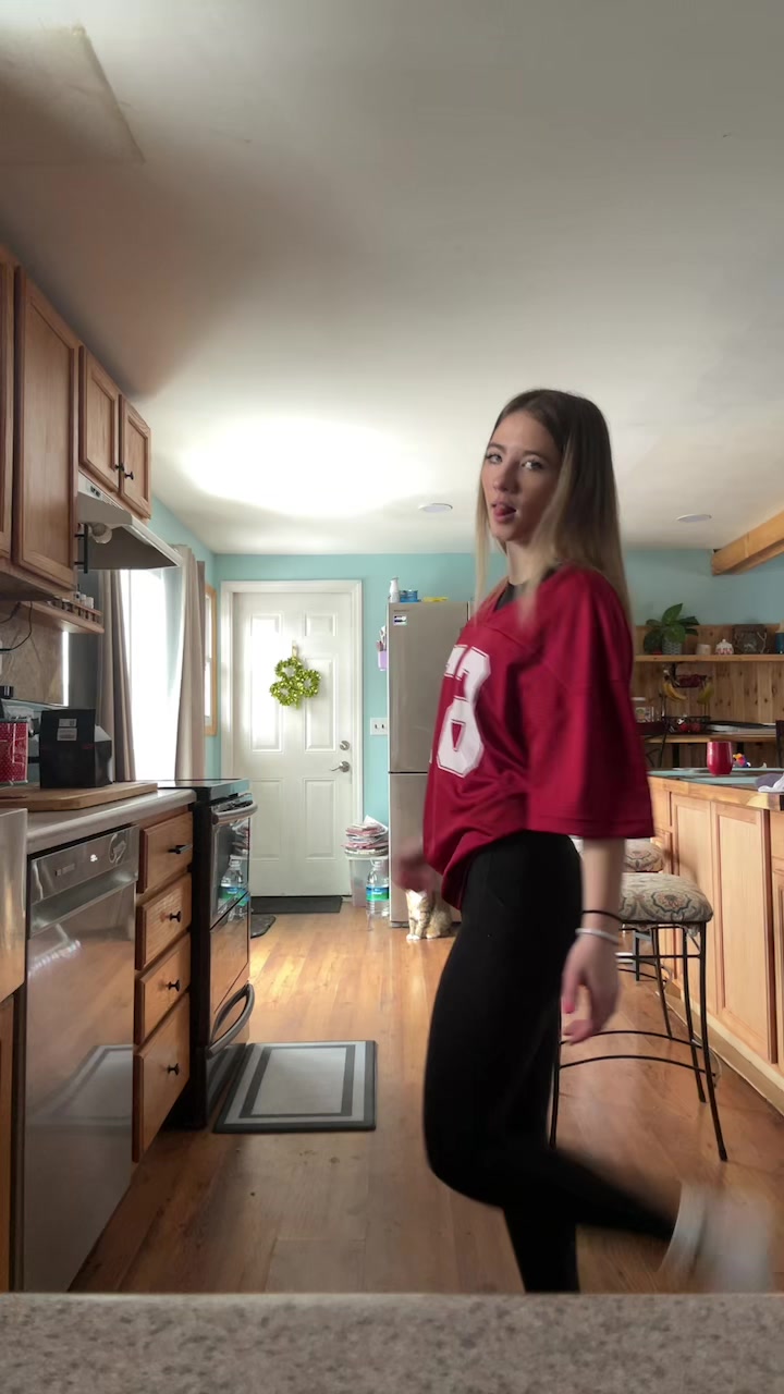 @livy.poo.16