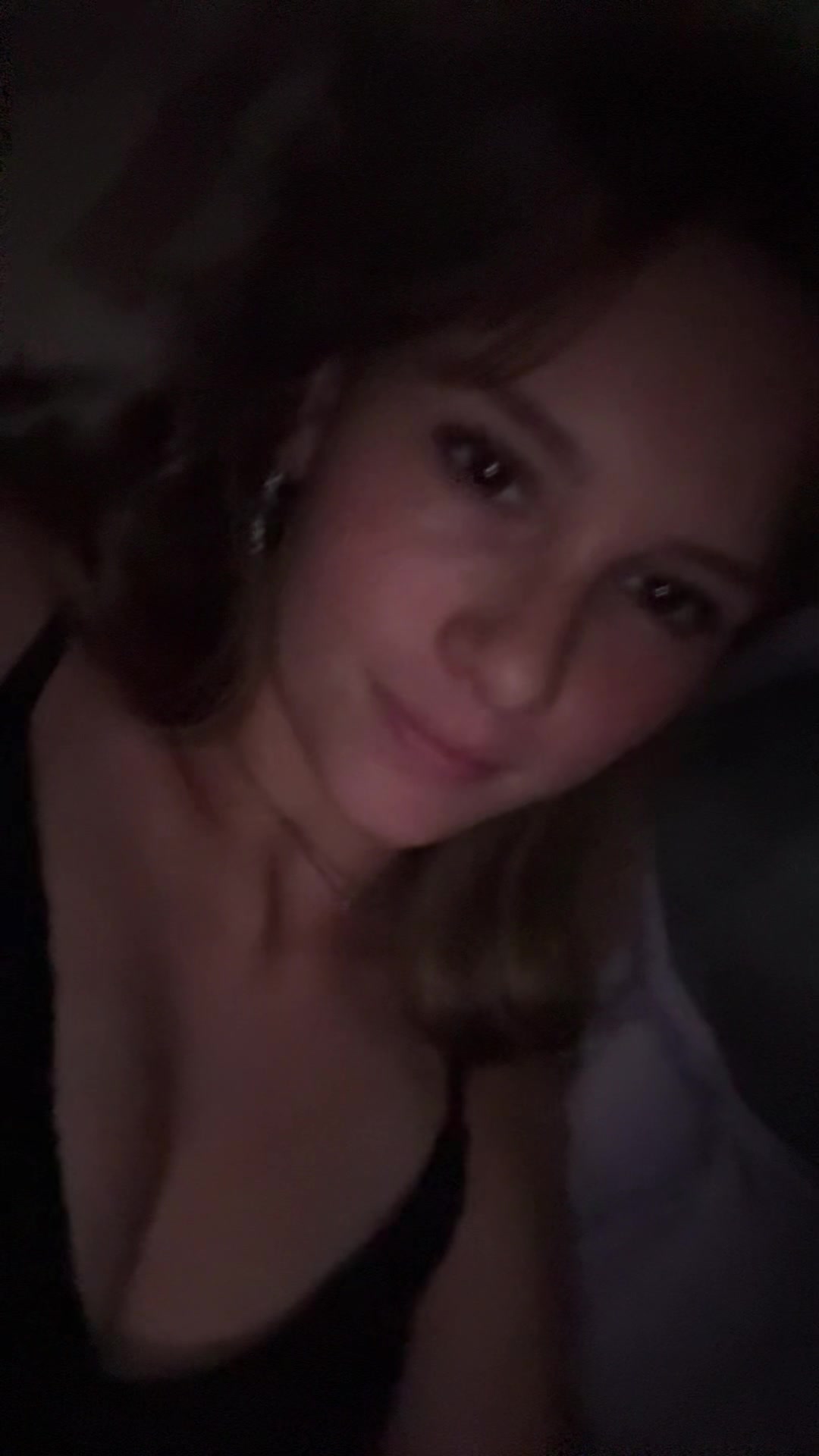 @chloeee