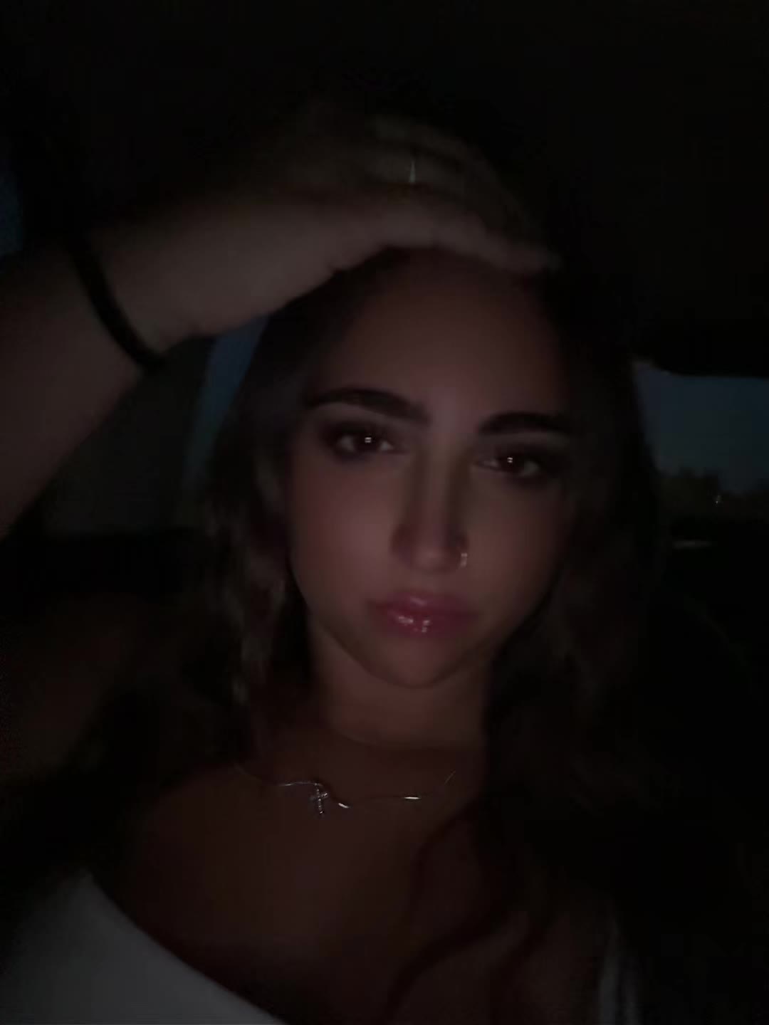 @👸🏽