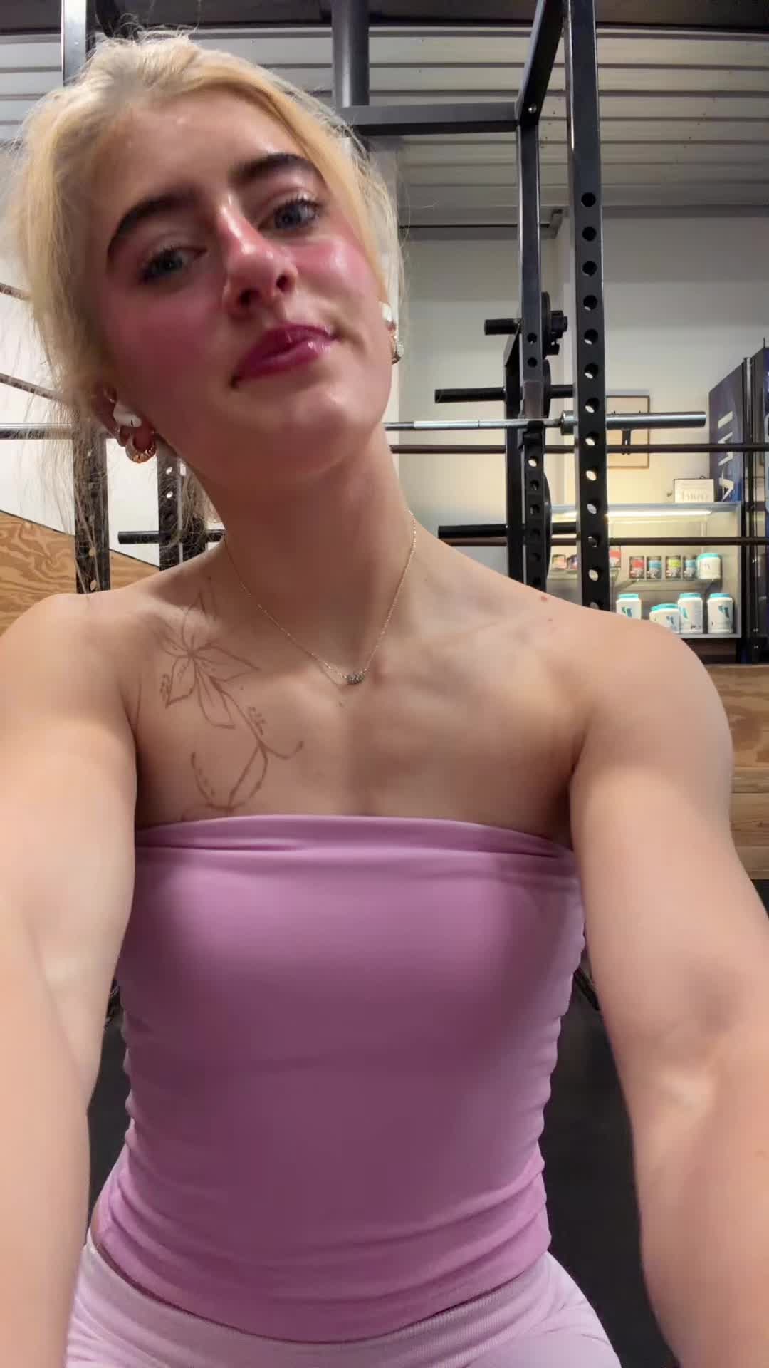 @larkinstrong