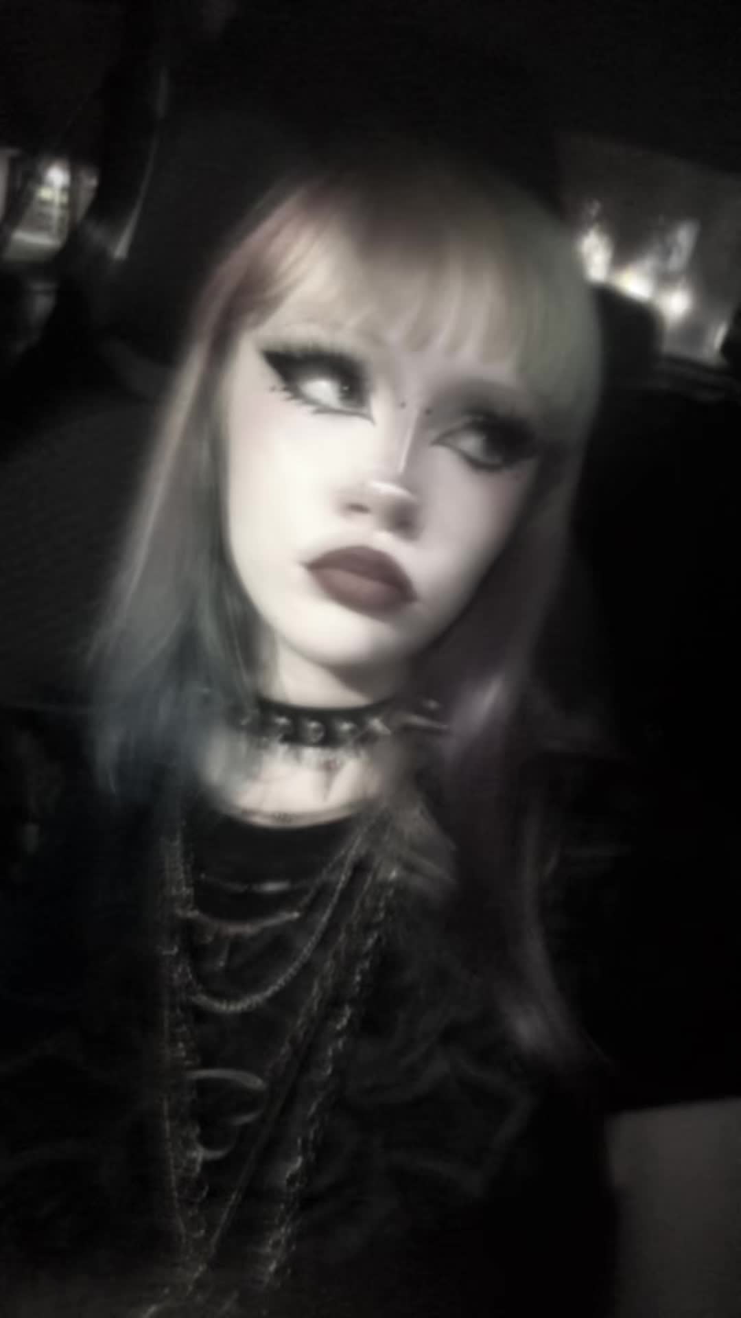 @𝔤𝔯𝔞𝔠𝔦𝔢