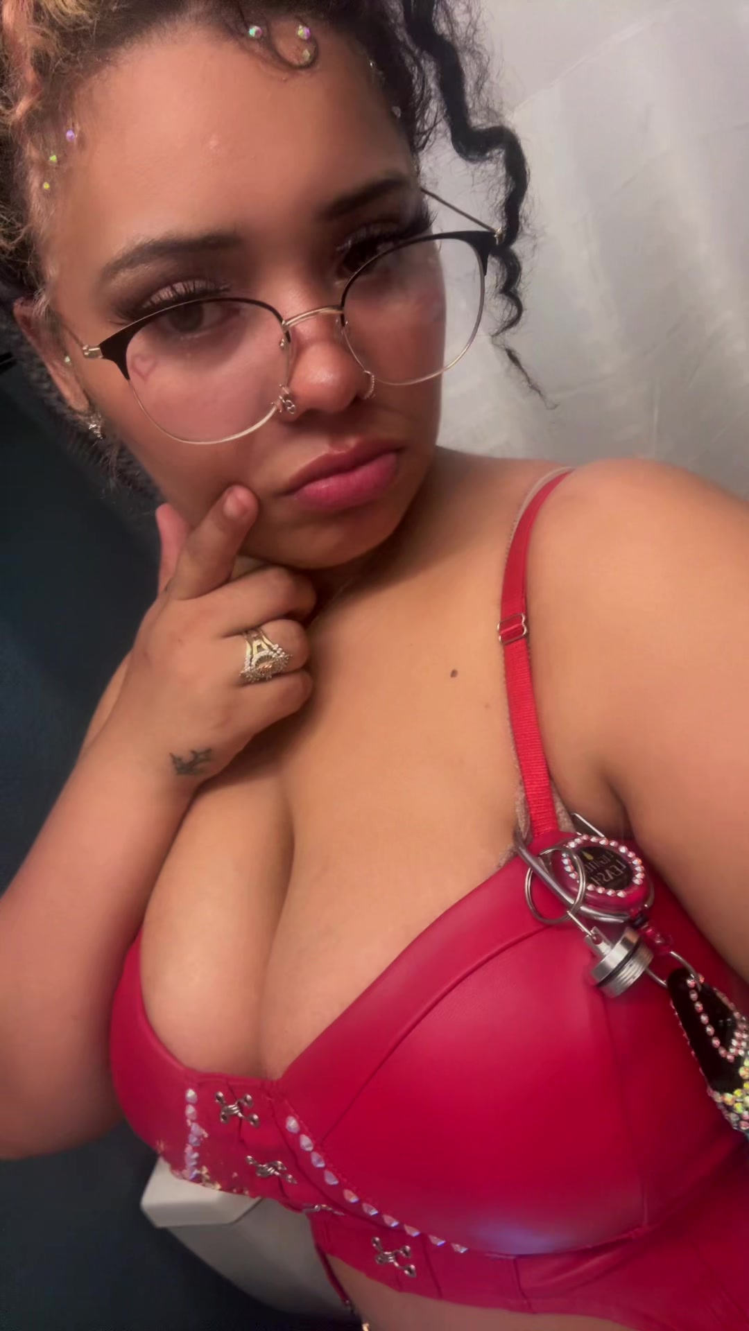 @Linalittlecloser