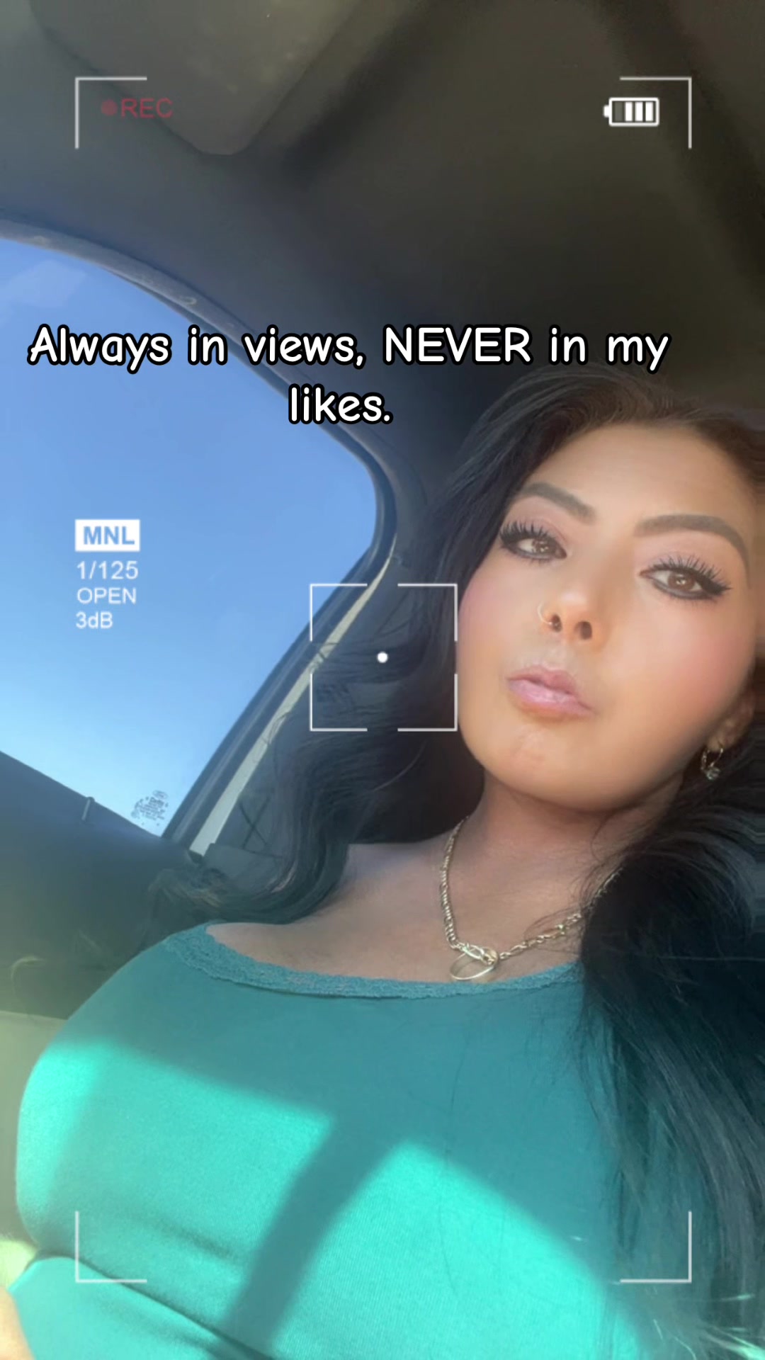 @Dez-