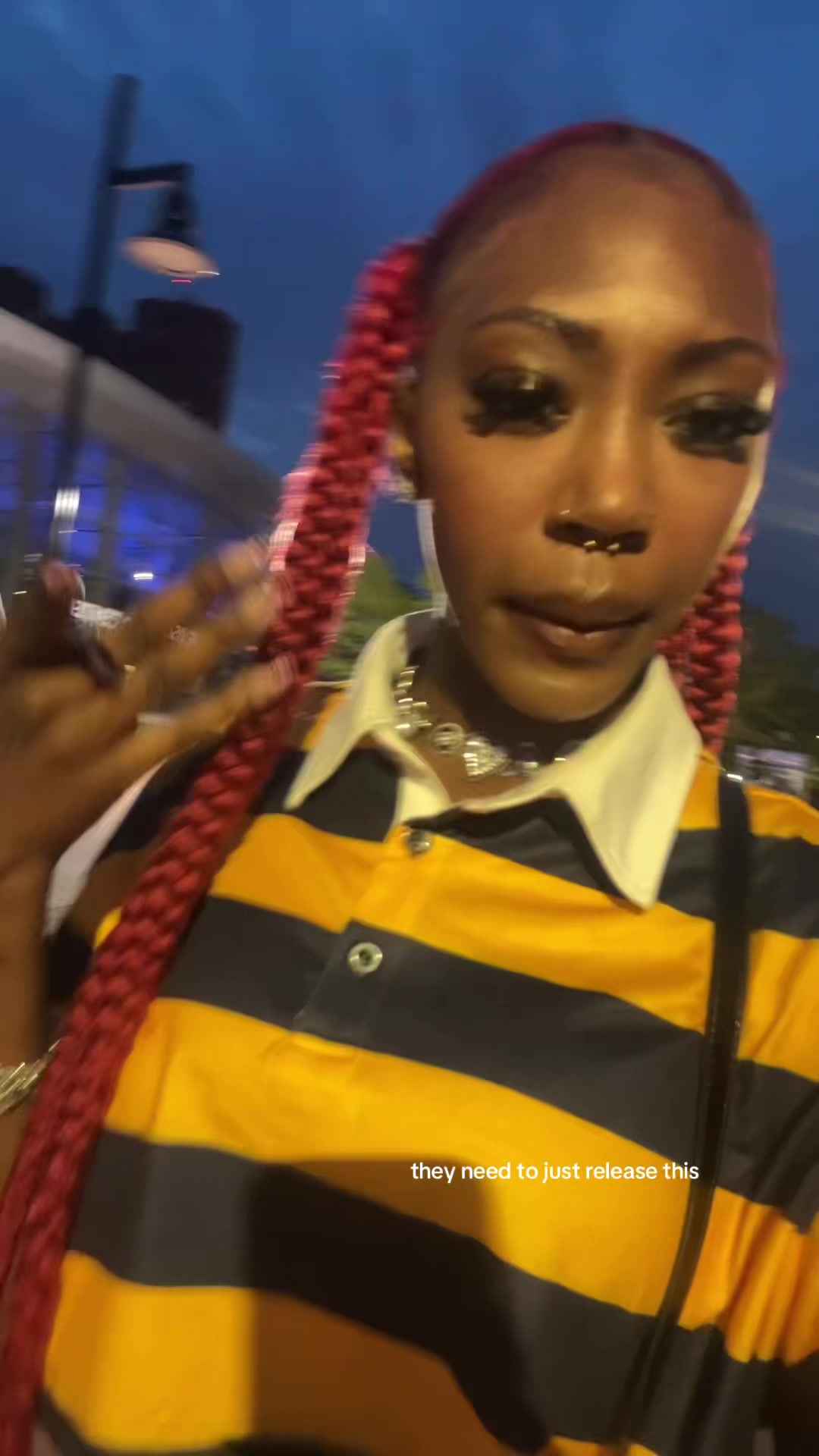 @thatsexyleogirl_