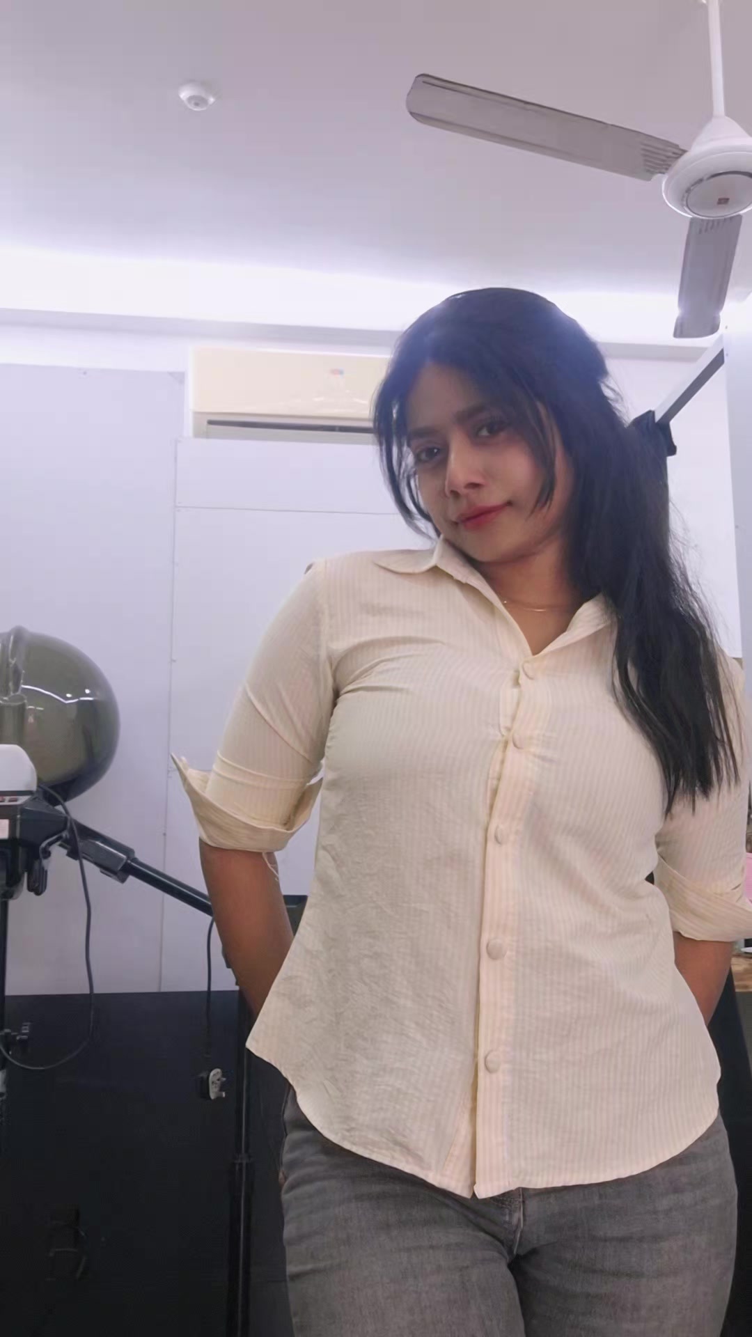 @kavi jansz (K.J)