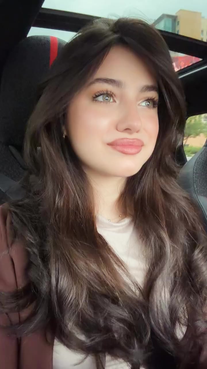@ستوريات لانا ولين
