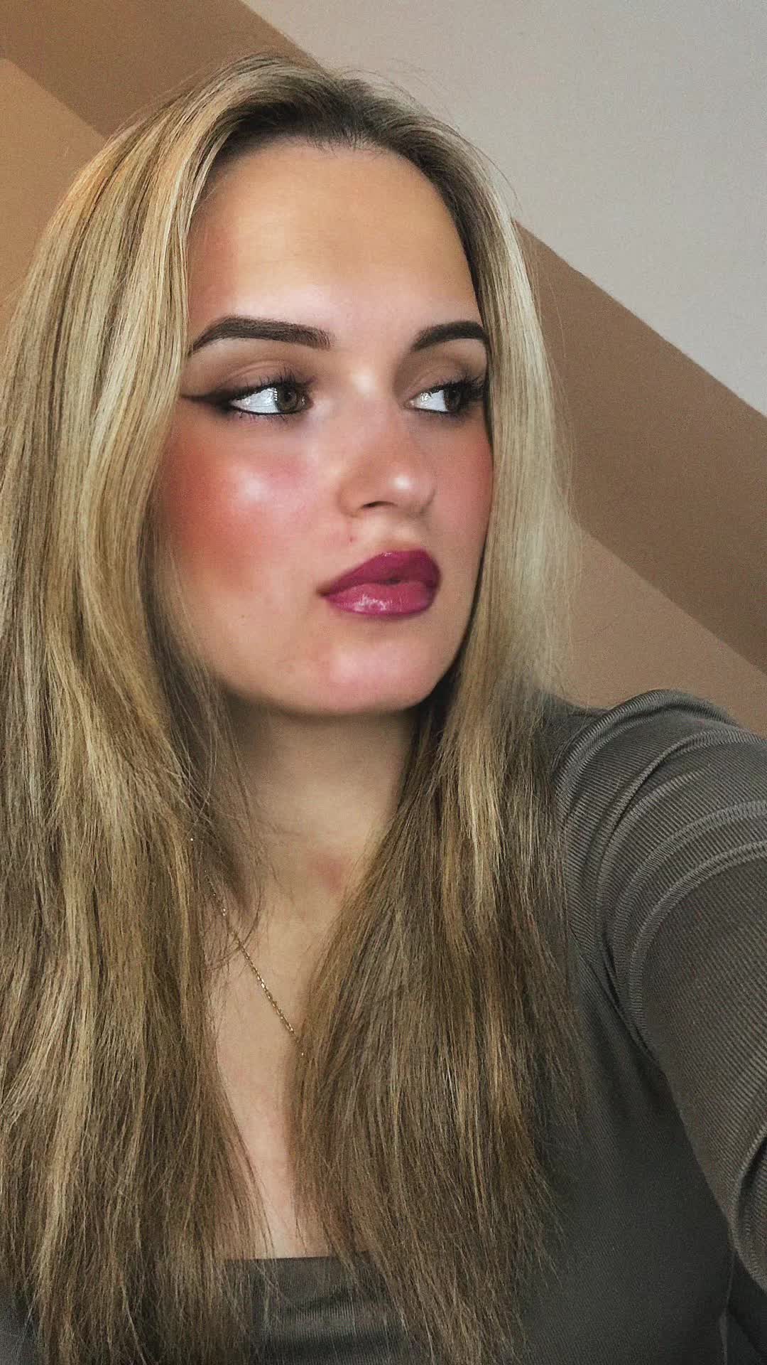 @_linamoon_glow