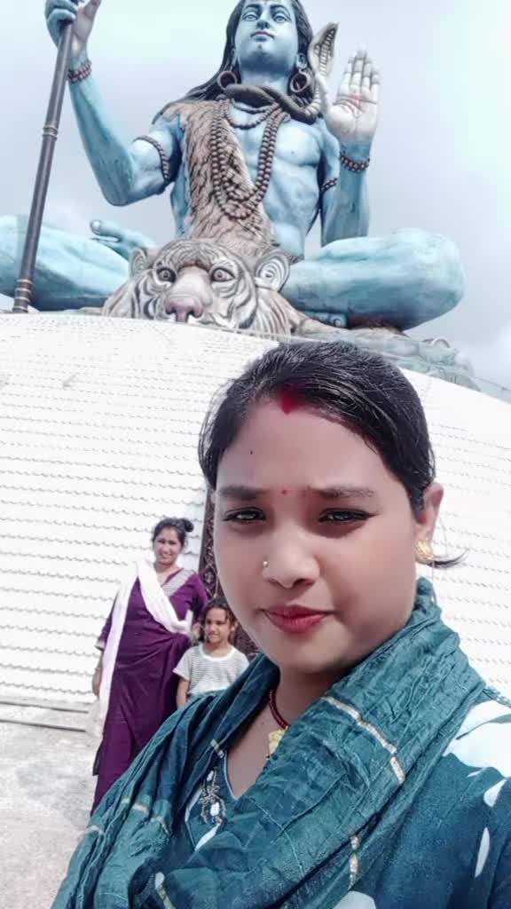 @Aarti Sarraf