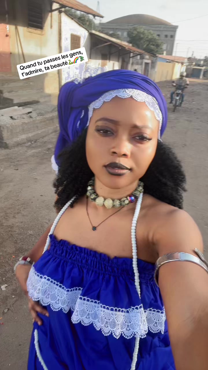 @Rose 🧜🏻&zwj;♀️🦋baby 🌹🍼