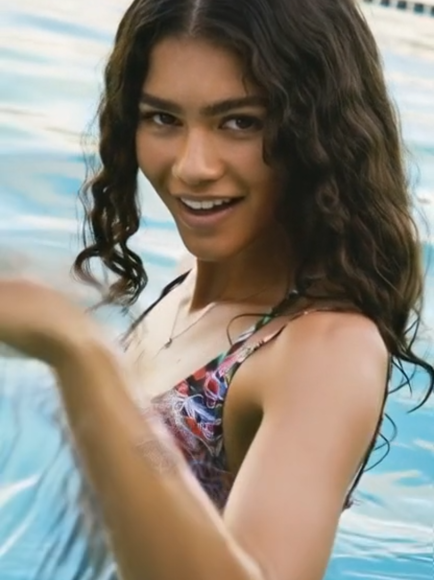@zendayaclub95
