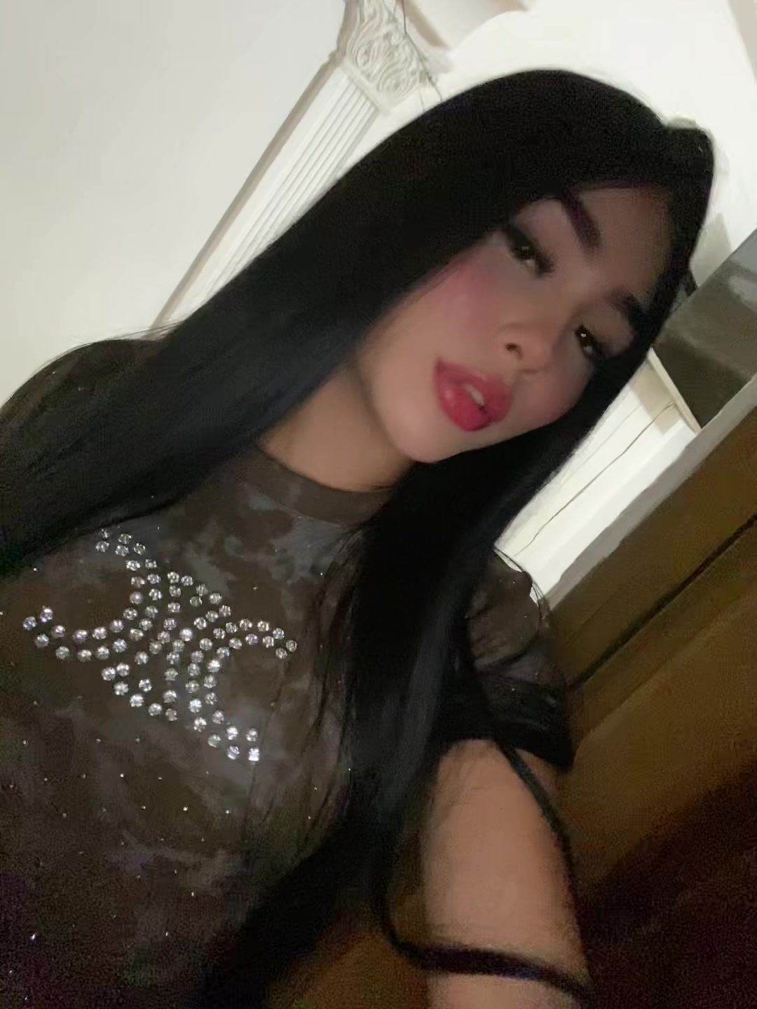@๐จ๐ฎ๐ฒ๐ญ๐ ๐๐ธ๐ป๐ฎ๐ท๐ช๐ซง