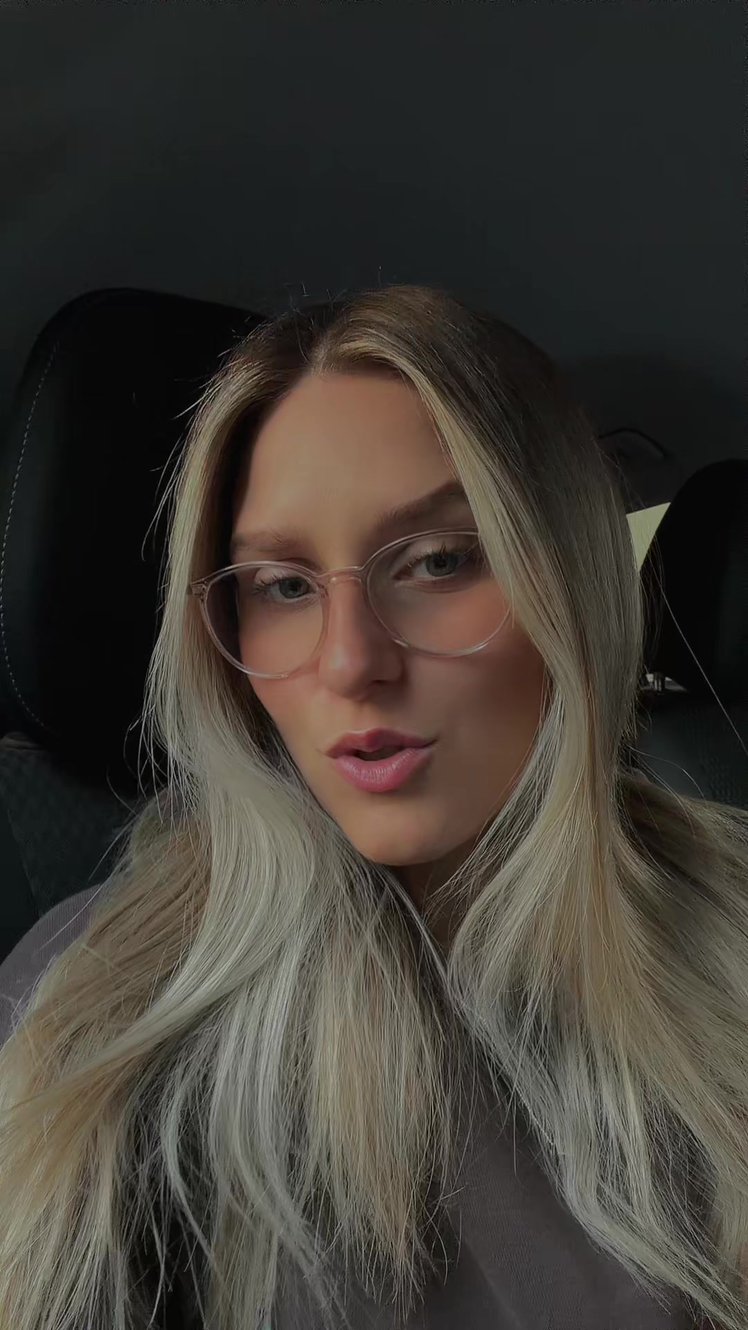 @Elenaa🤍
