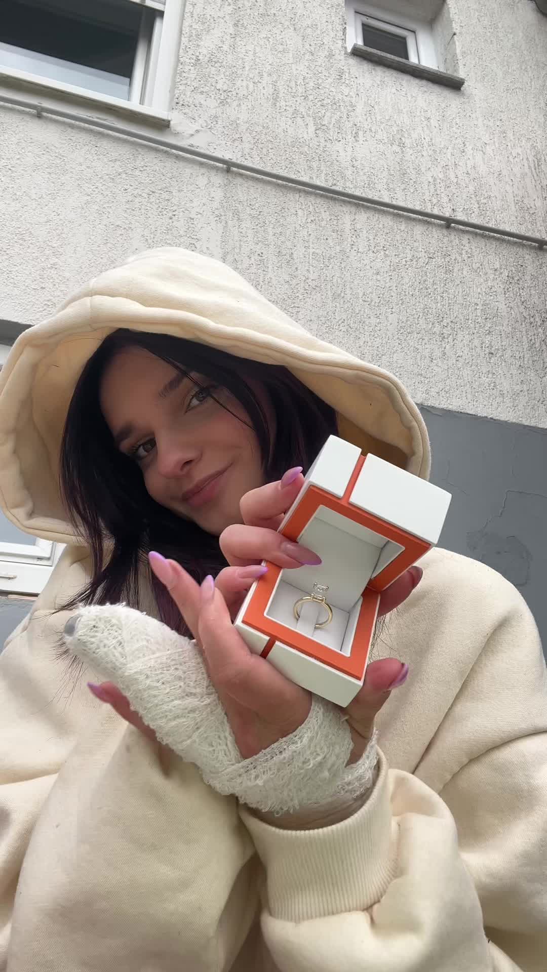 @Karmela