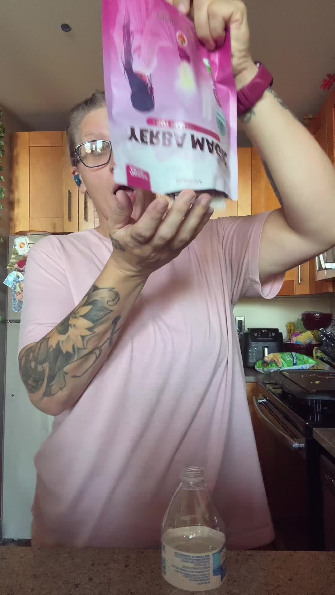 @AutismMom/SAHMof✌🏼