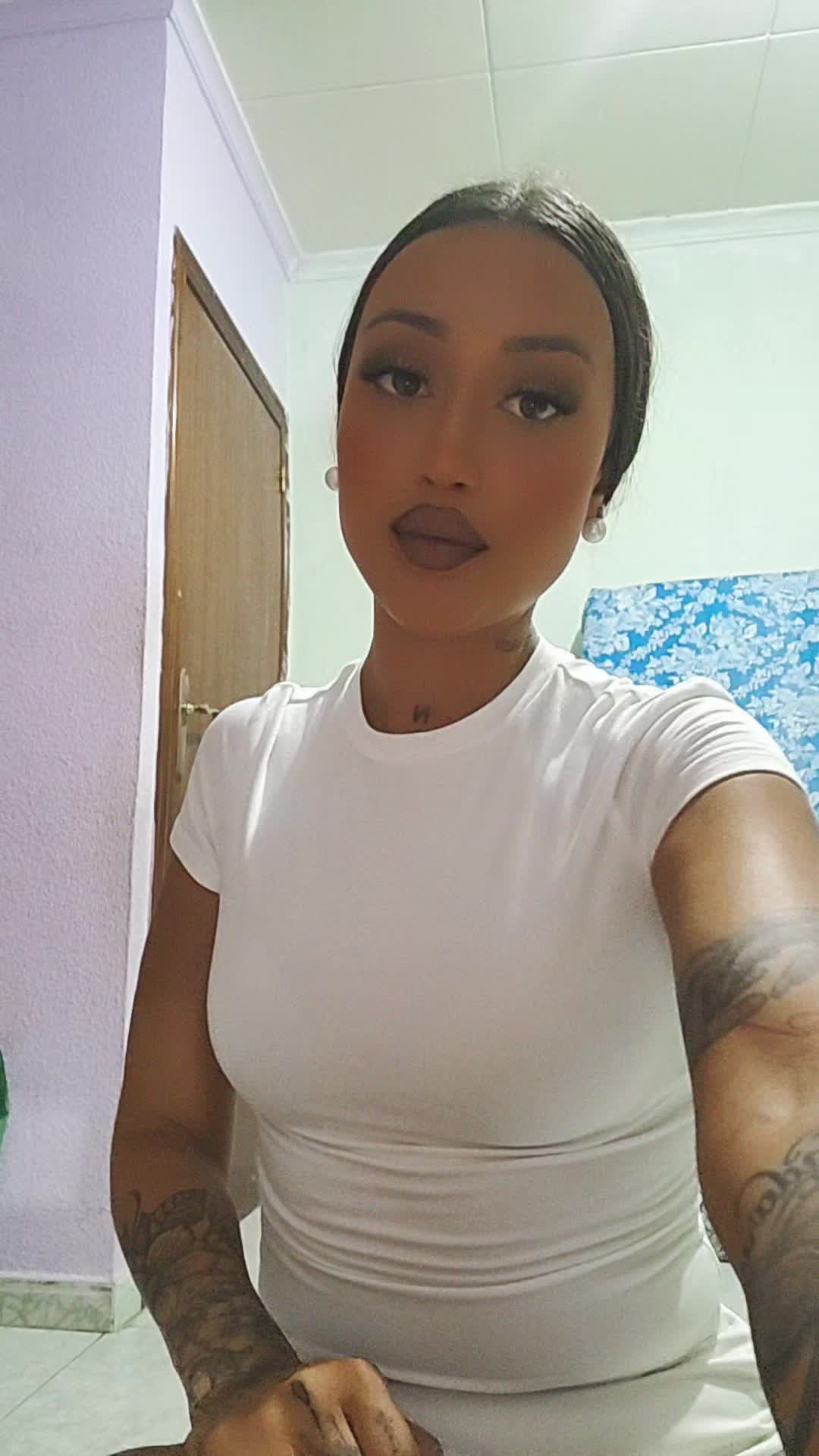 @Naaomy✨️