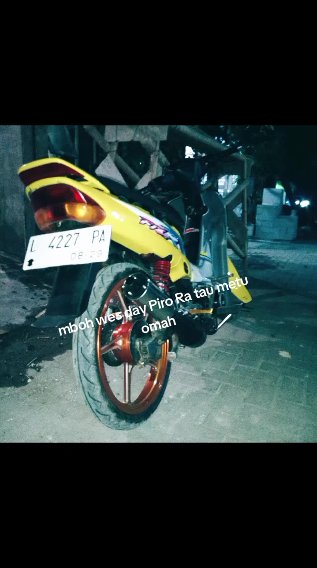 @REHAN💔💢