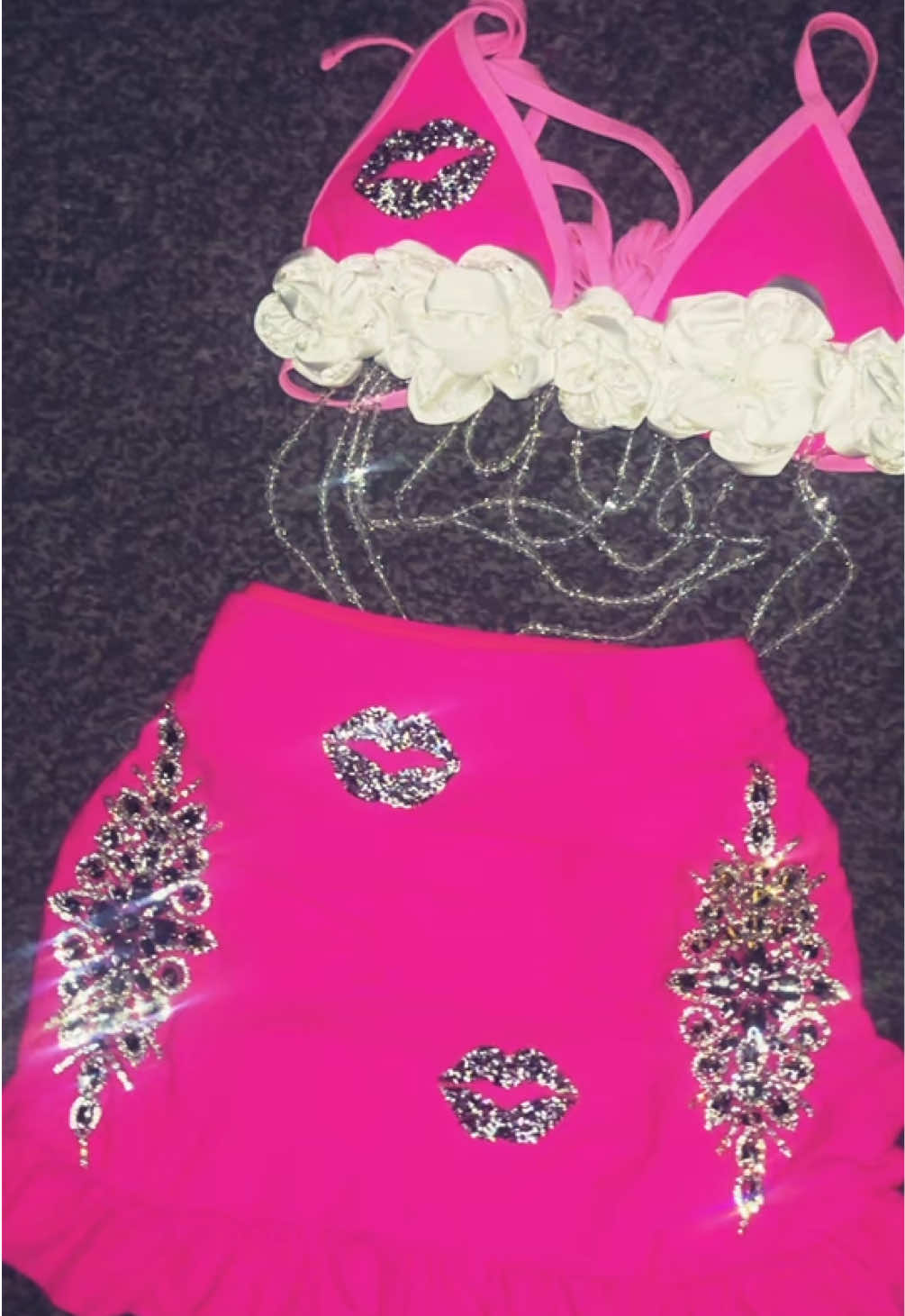 @𝓓𝓲𝓿𝓲𝓷𝓮 𝓓𝓮𝓼𝓲𝓰𝓷𝓼 🎀