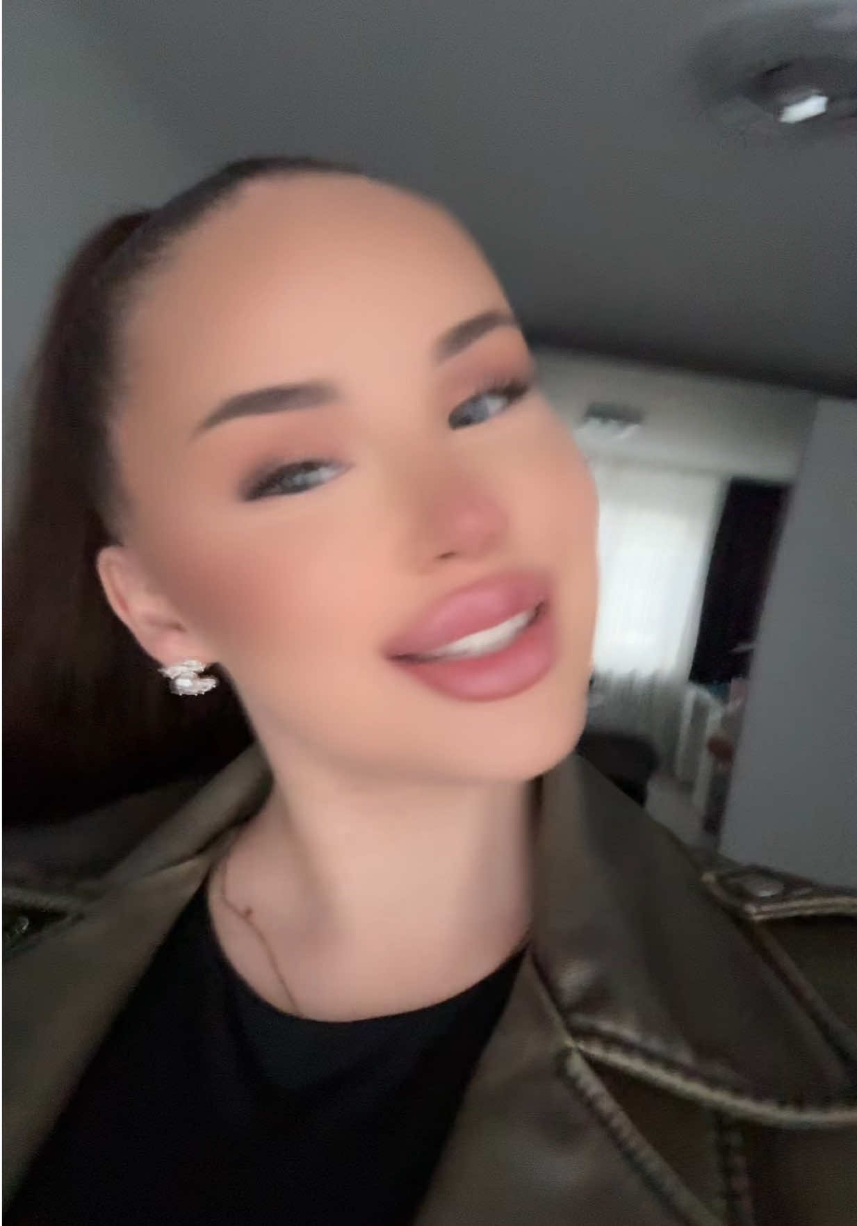 @vikyciaaaaa