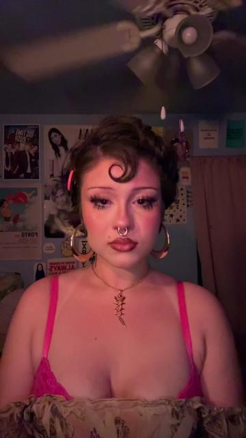 @liathebug