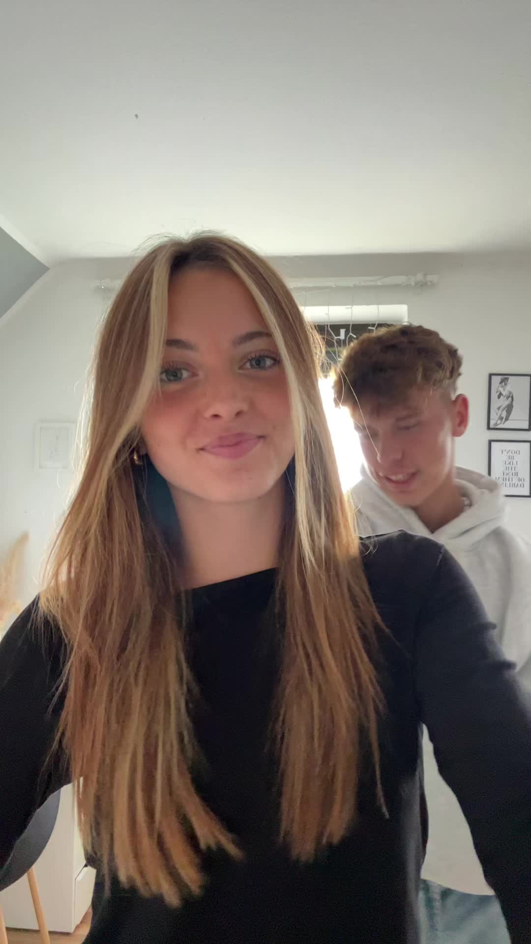 @𝐟𝐞𝐥𝐢𝐜𝐢𝐚