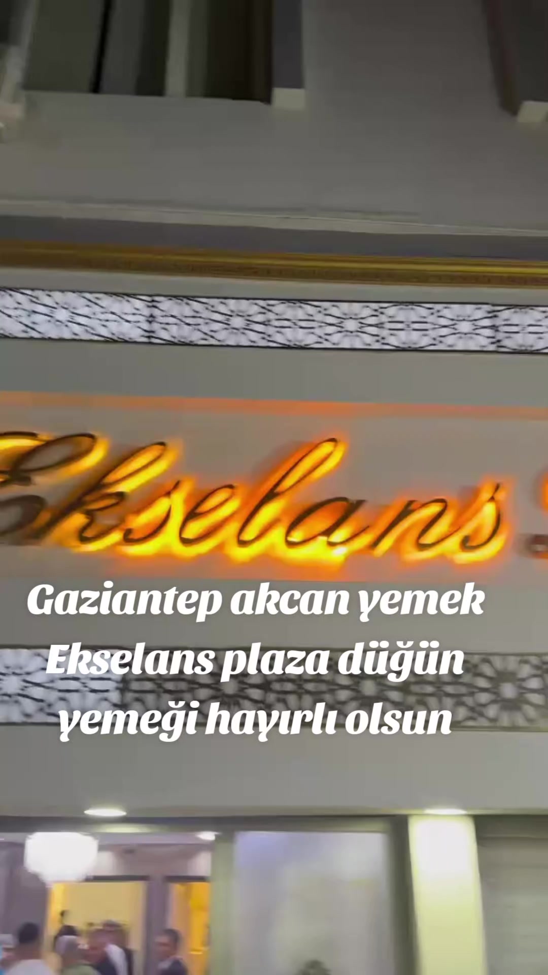 @M&uuml;sl&uuml;m Akar