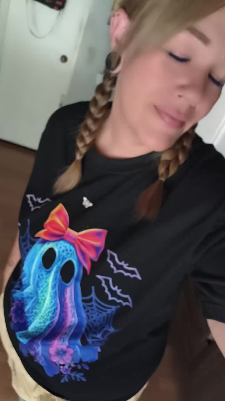 @🖤🍃👻 Jess 👻🍃🖤