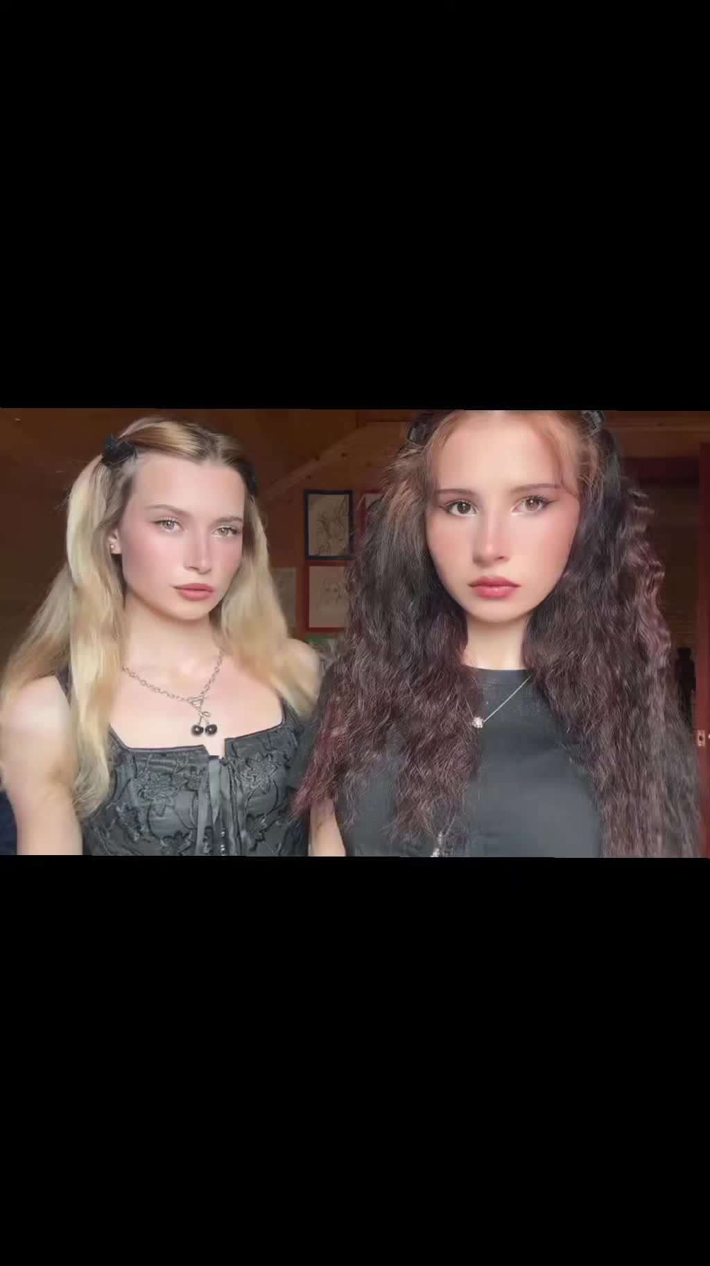 @Юлька🎀