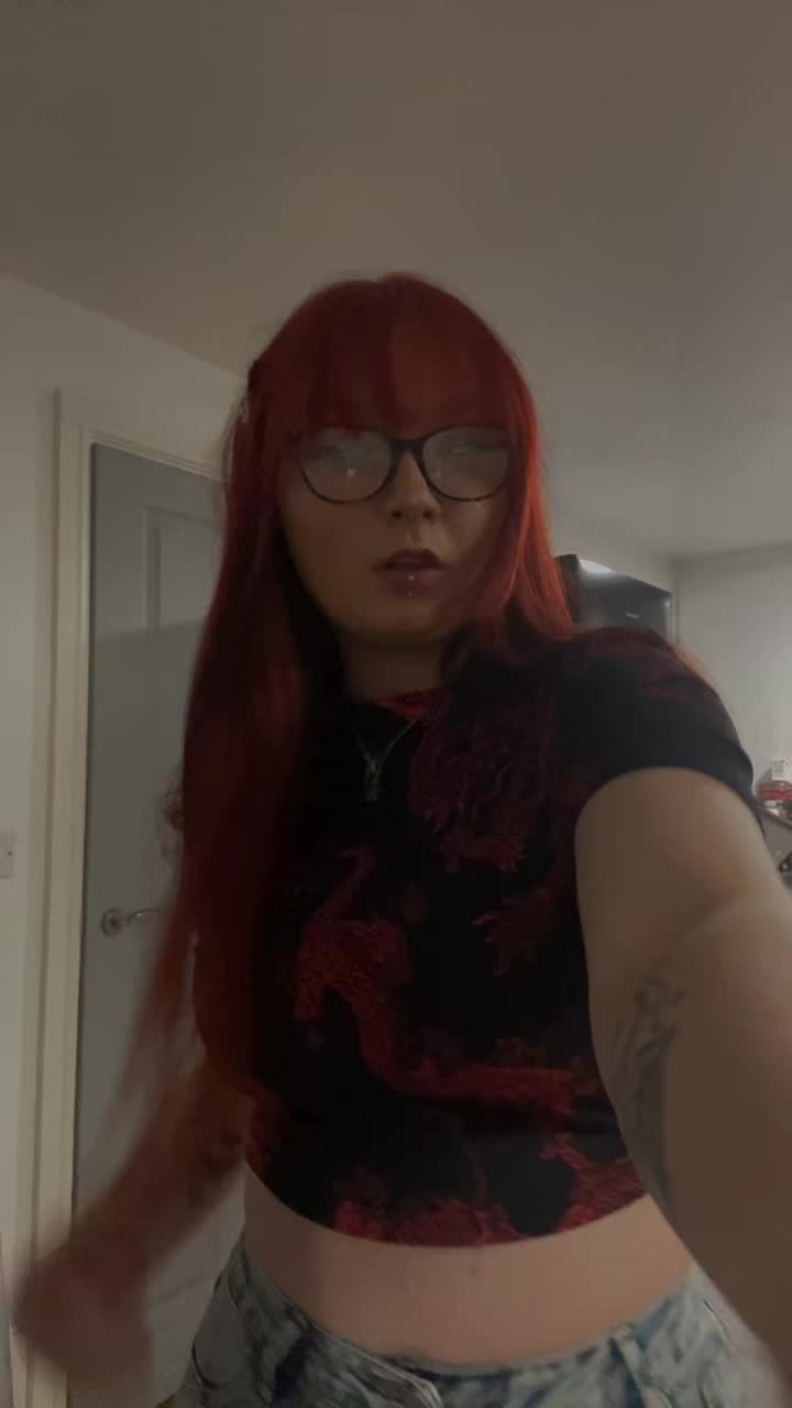 @sparkleemo