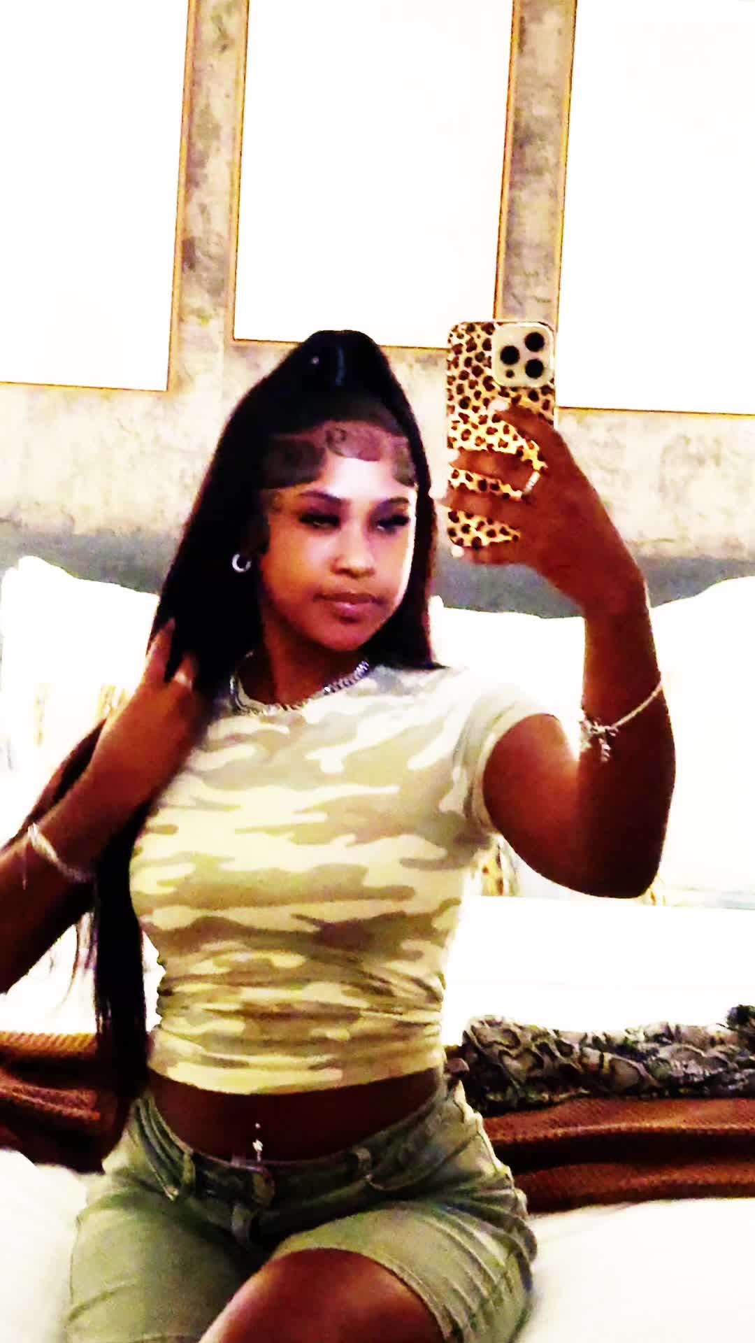 @taaymonet19