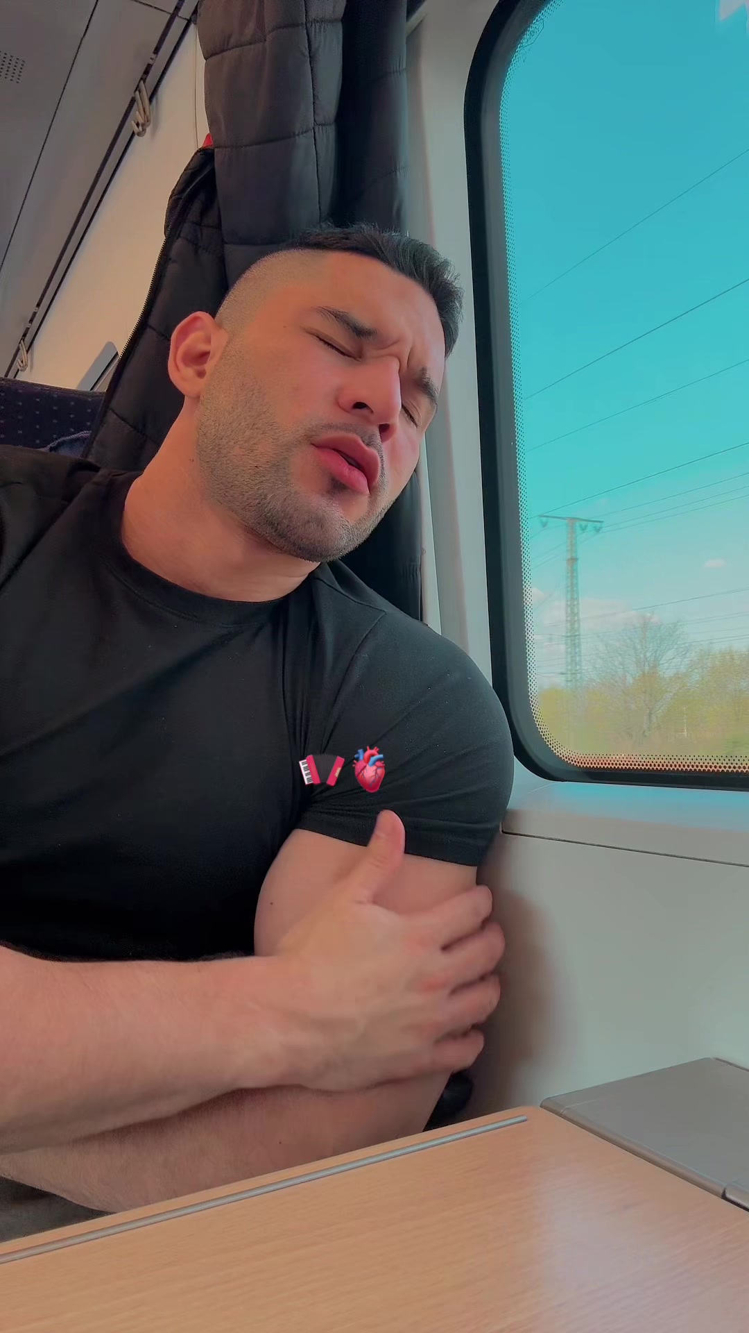 @Alejandropetit