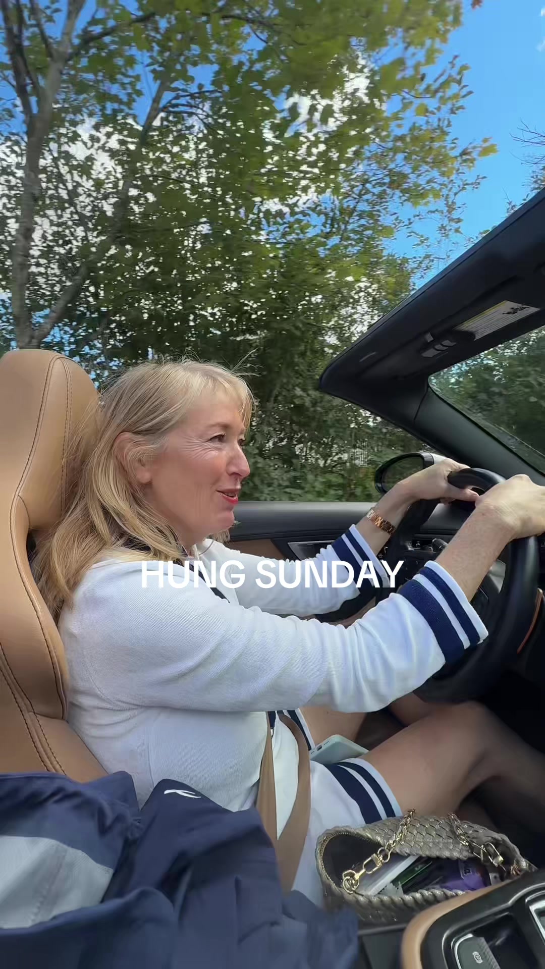 @dumbblondediary