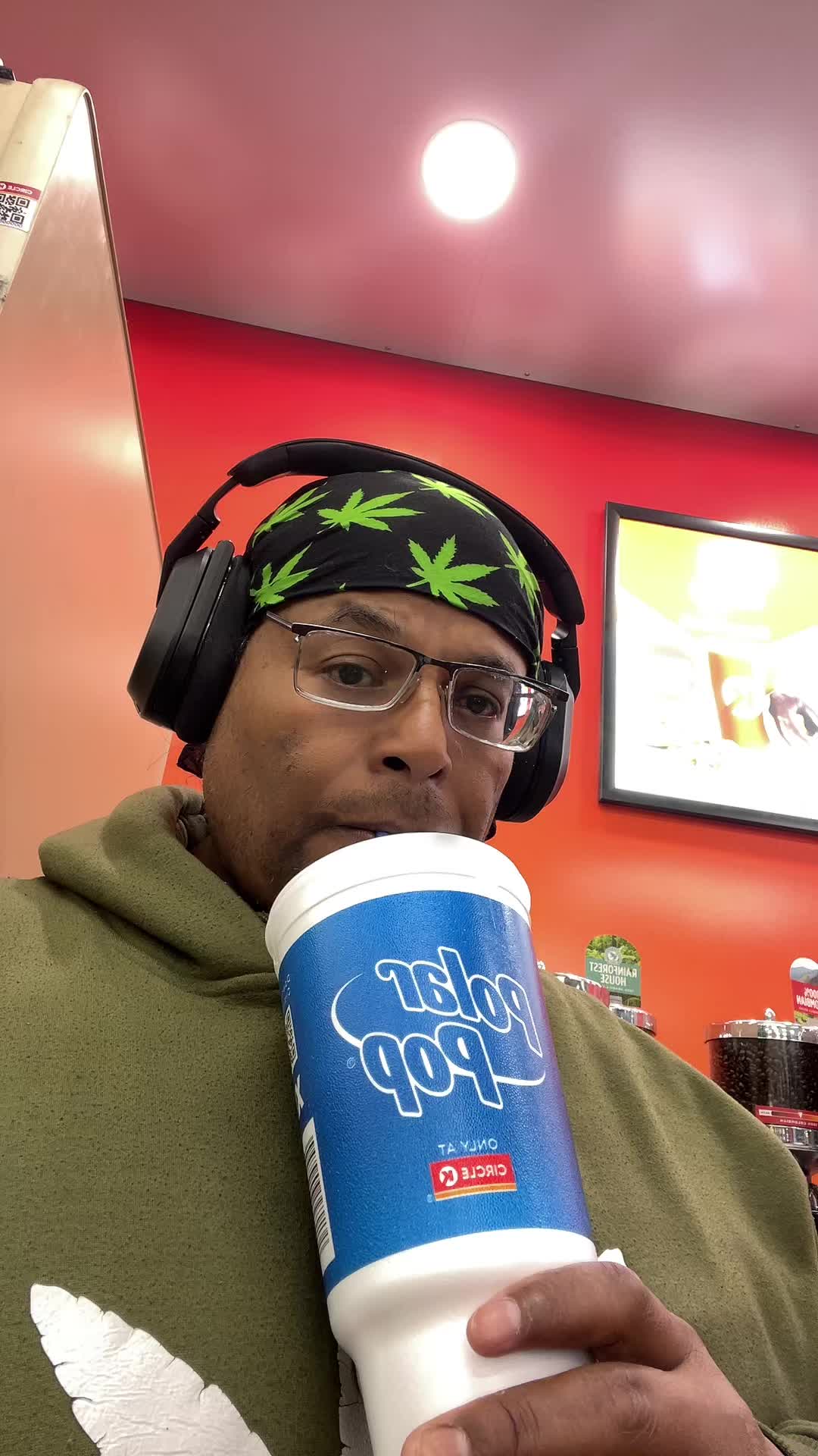 @Giz🚫🦊