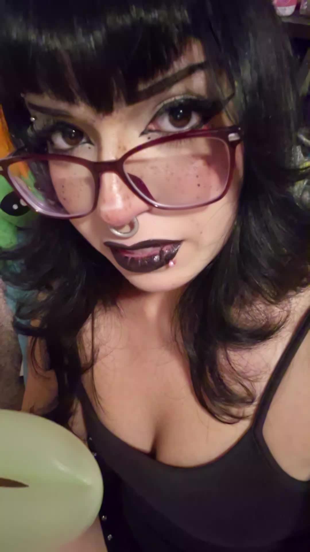 @Miss Dracula