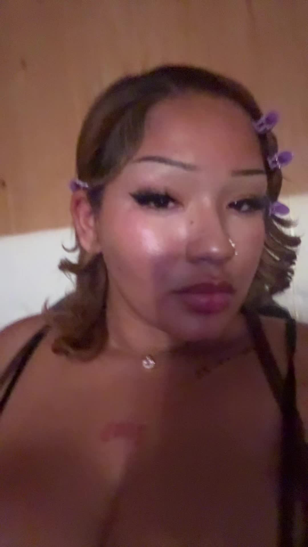 @ariella renee