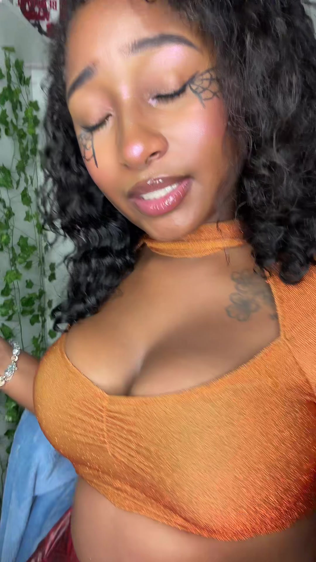 @Tyra🦋