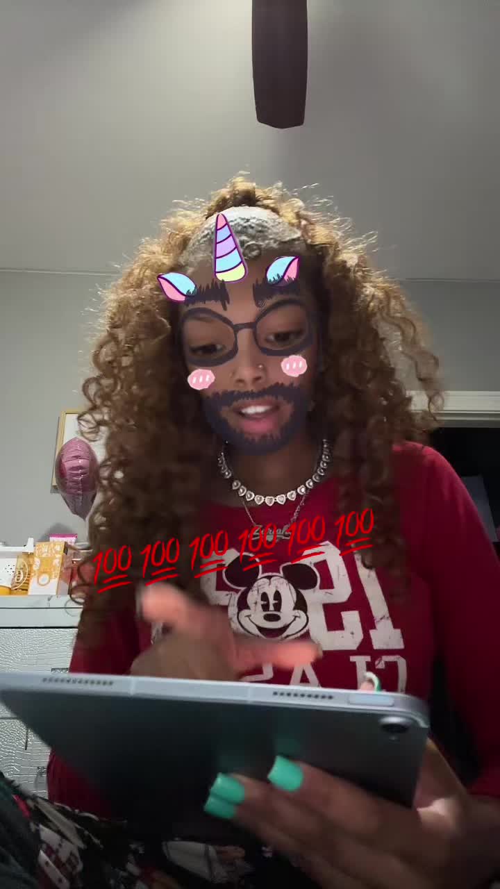 @🧁