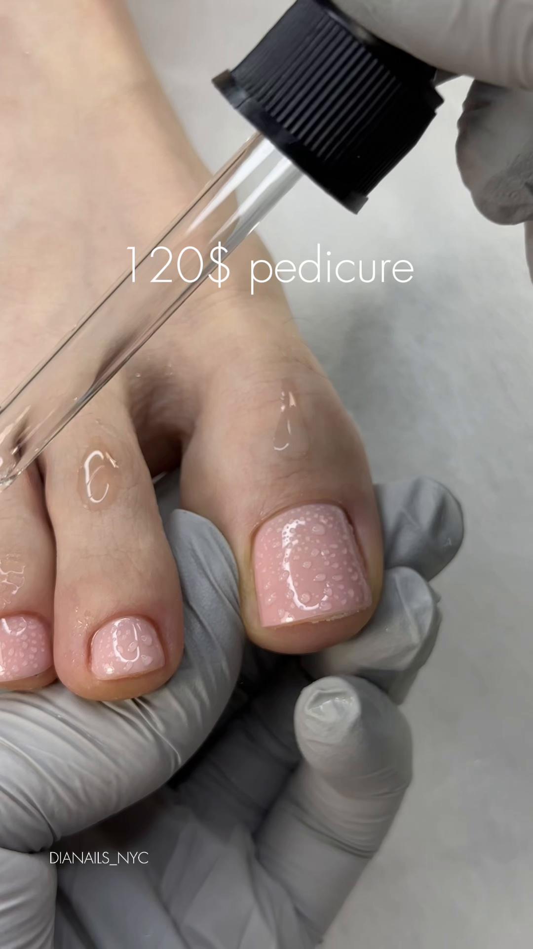 @dianails_nyc