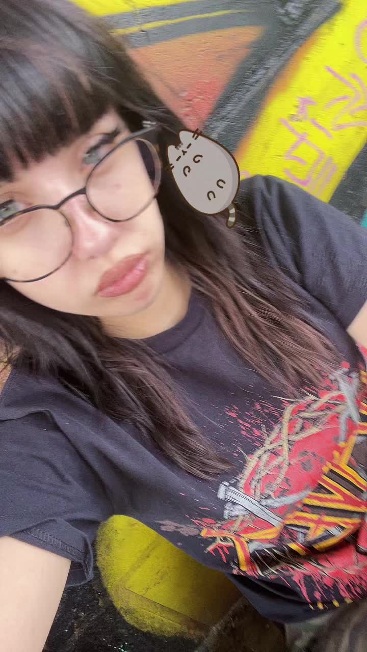 @๏ฟด ๐๐๐๐๐ง