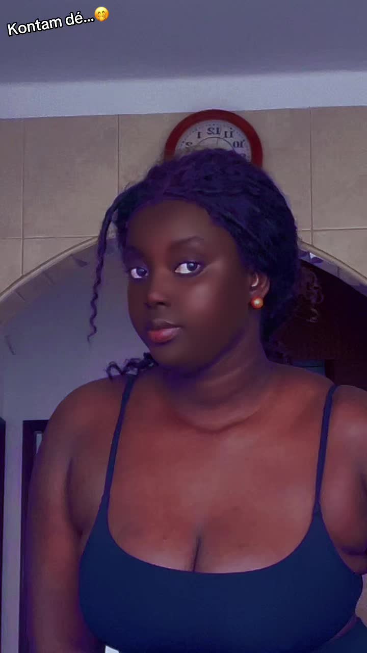 @Badjuda Rica Uncandia 👸🏾🦋
